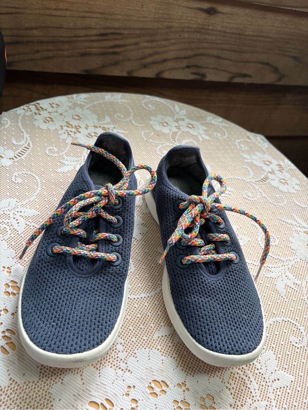 Allbirds Treerunners. Size 6